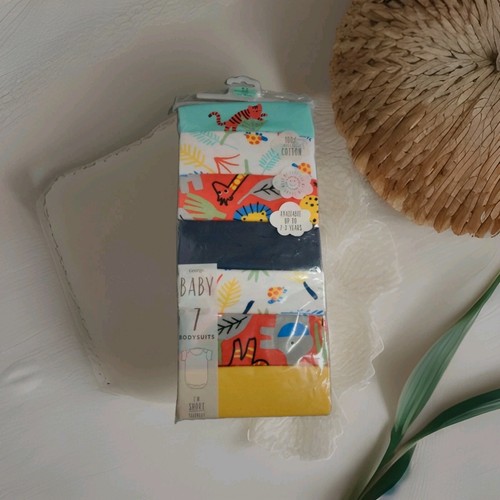 Baby unisex gender - unisex, neutral